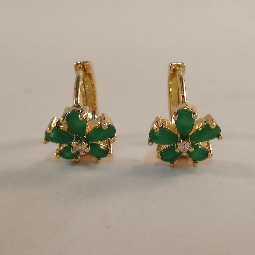 18K Yellow Gold Filled Flower Green Opal Diamond Zircon Hoop Huggie Earrings - Picture 4 of 4